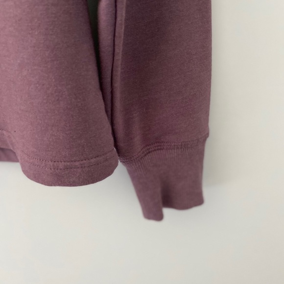 Jill Yoga Hooded with a front Knot Sweatshirt - Picture 6 of 7